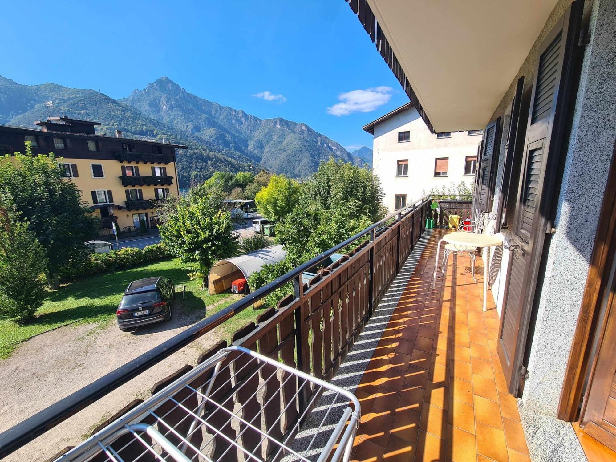 Bioledro Casa Lena Apartamento Mezzolago Exterior foto